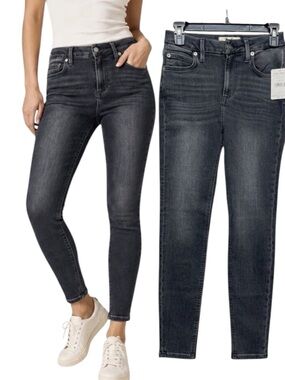 **NWT** Free People The Montana Milkyway Skinny Jean